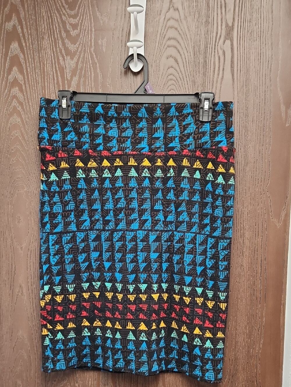 🚨2/$25 or 5/$LuLaRoe Blue Geometric Pencil Skirt with Red, Yellow, Aqua Accents